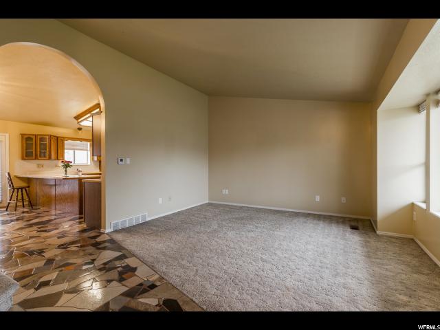 604 S 2925 W, Syracuse, UT 84075 — photo 4