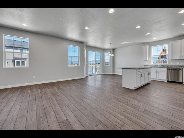3428 W 2500 N, Clinton, UT 84015 — photo 9