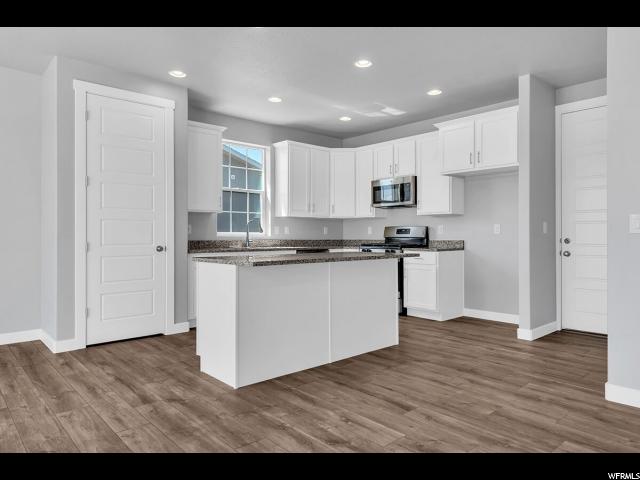 2452 N Sarus Crane Dr, Clinton, UT 84015 — photo 12