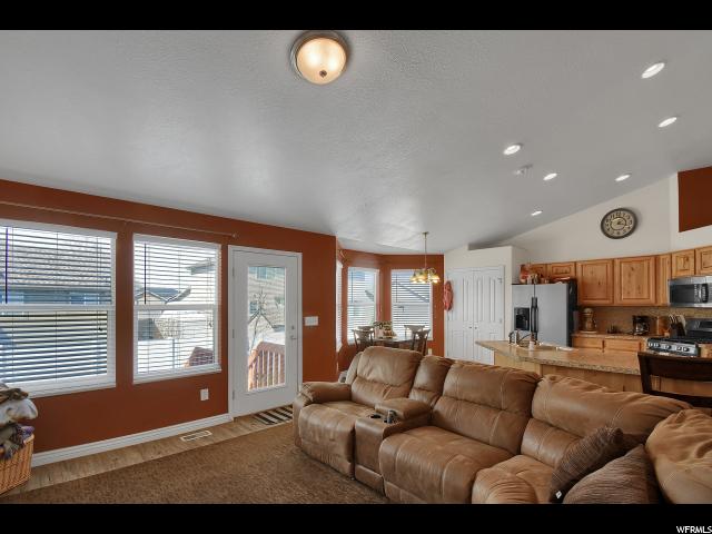 1971 N 2595 W, Clinton, UT 84015 — photo 6