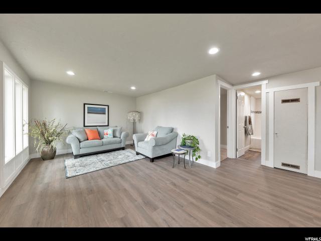 239 E 300 N, Clearfield, UT 84015 — photo 5