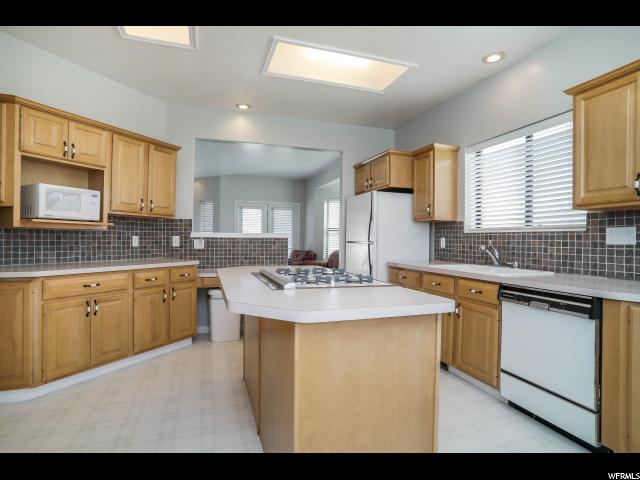 6763 S 1540 E, Uintah, UT 84405 — photo 6