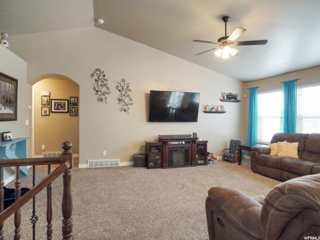 1434 W 2050 N, Clinton, UT 84015 — photo 3