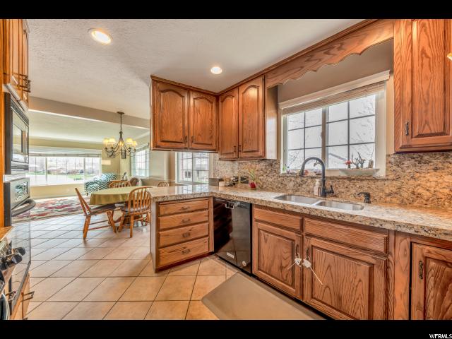 61 S 700 E, Bountiful, UT 84010 — photo 10
