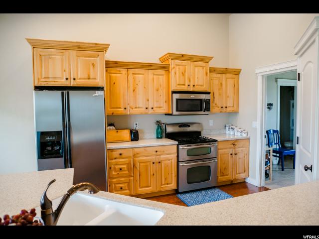 639 E 590 N, Smithfield, UT 84335 — photo 7
