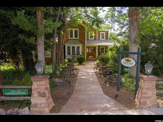 147 N 300 E, Moab, UT 84532 — photo 6