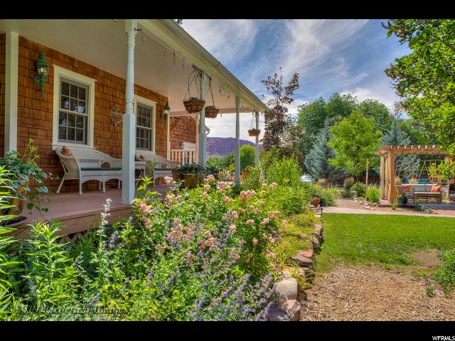 147 N 300 E, Moab, UT 84532 — photo 2