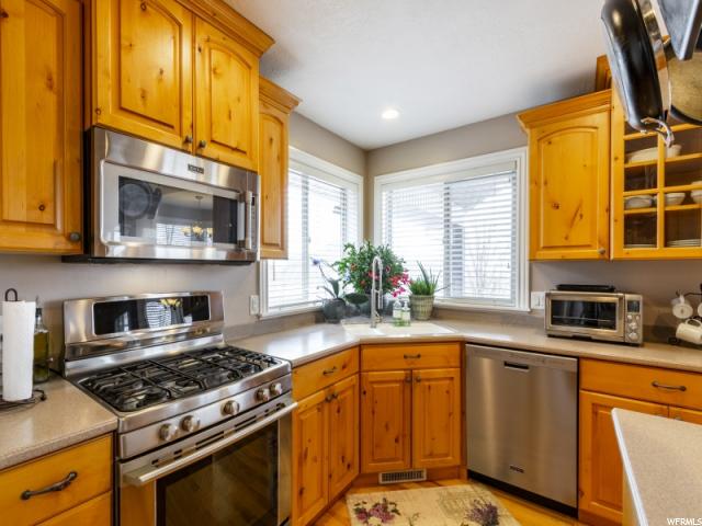2868 S 400 E, Bountiful, UT 84010 — photo 8