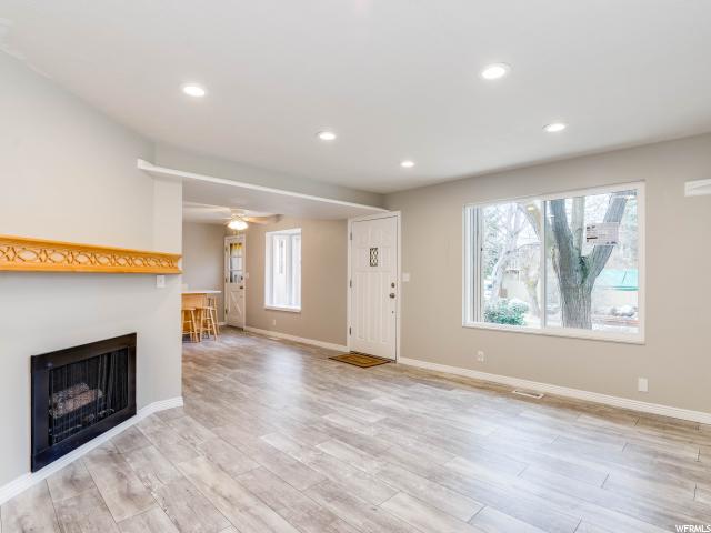 661 E Cobblestone Dr S, Midvale, UT 84047 — photo 2