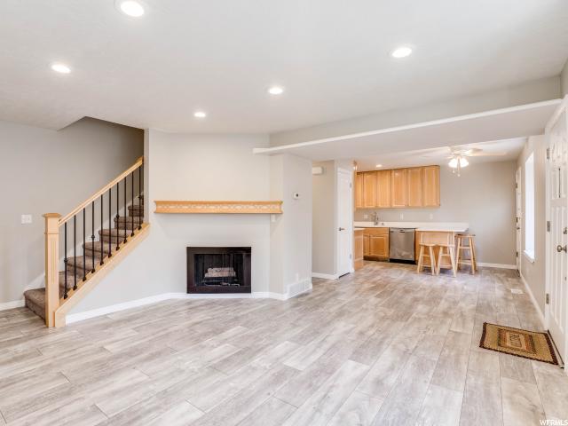 661 E Cobblestone Dr S, Midvale, UT 84047 — photo 3
