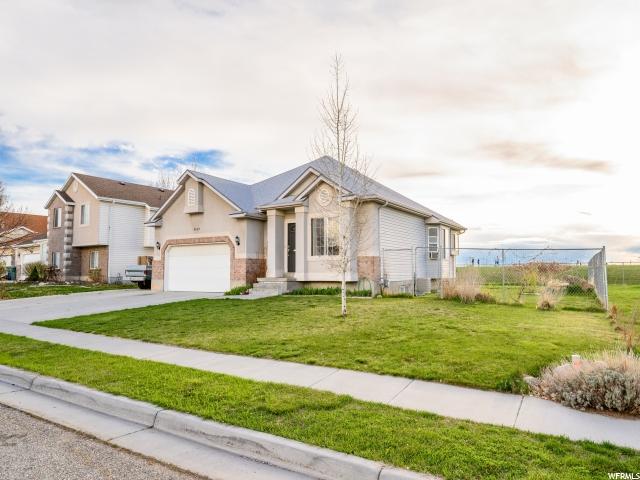 5657 S 4075 W, Roy, UT 84067 — photo 2