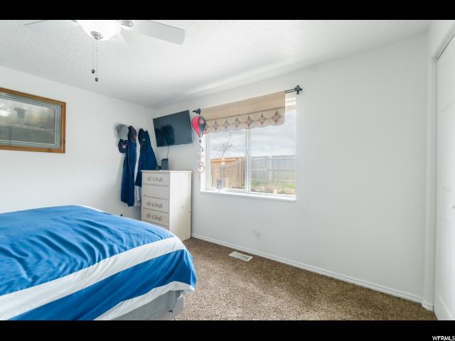 85 Manitoban, Hyrum, UT 84319 — photo 10