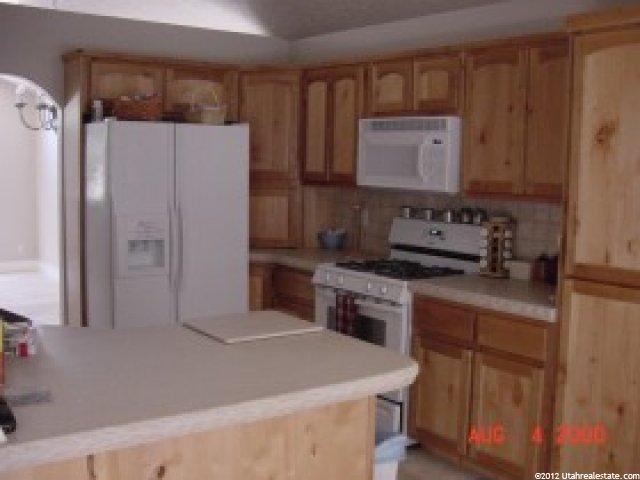 1937 Shadow Valley Dr, Ogden, UT 84403 — photo 3