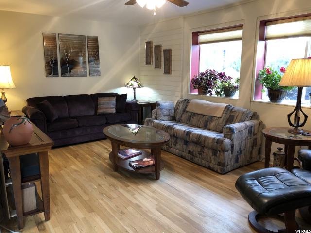 777 Mountainview Dr, Moab, UT 84532 — photo 2