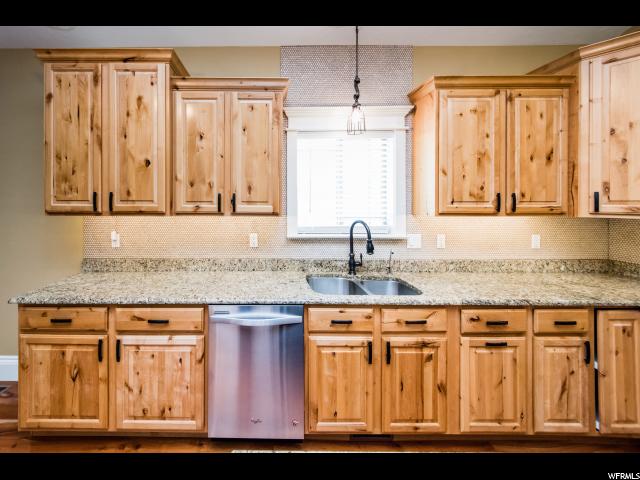 395 N 575 E, Hyde Park, UT 84318 — photo 8