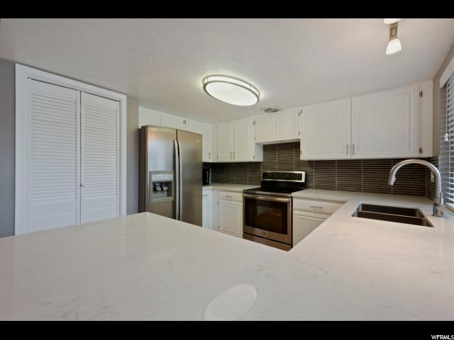 5911 S 1490 E, Murray, UT 84121 — photo 8