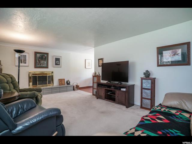 730 Boughton St, Ogden, UT 84403 — photo 2