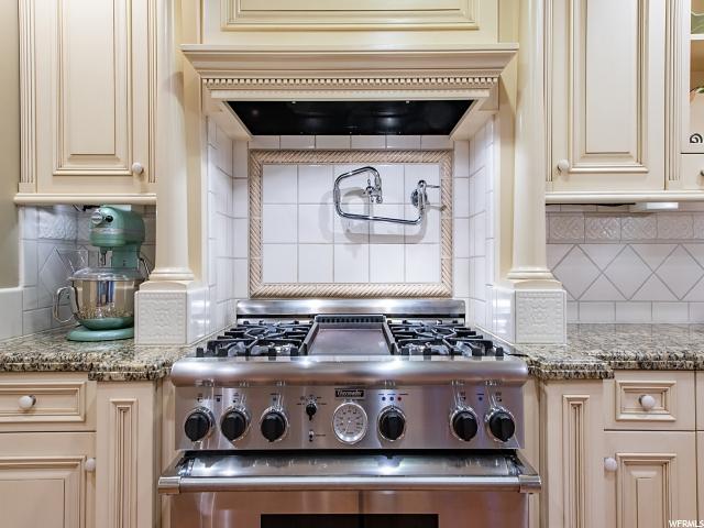 2784 E Dimple Dell, Sandy, UT 84092 — photo 11