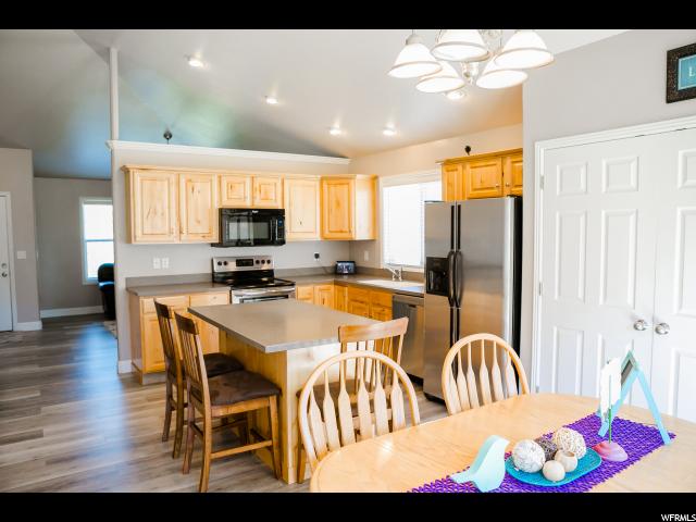 392 N Hammond Ln, Providence, UT 84332 — photo 4