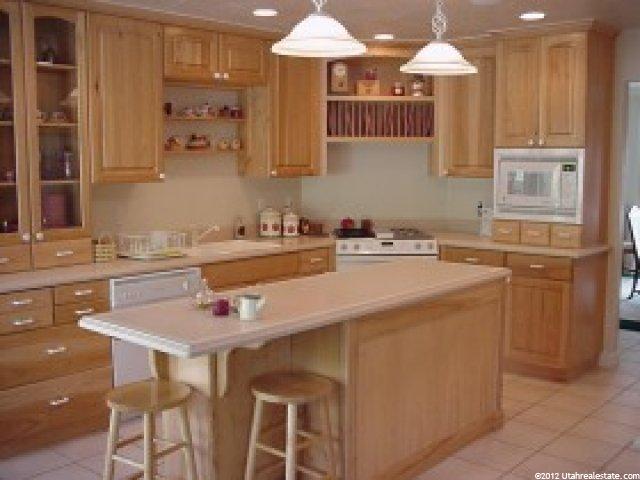 1872 Anasazi Dr, Ogden, UT 84403 — photo 5