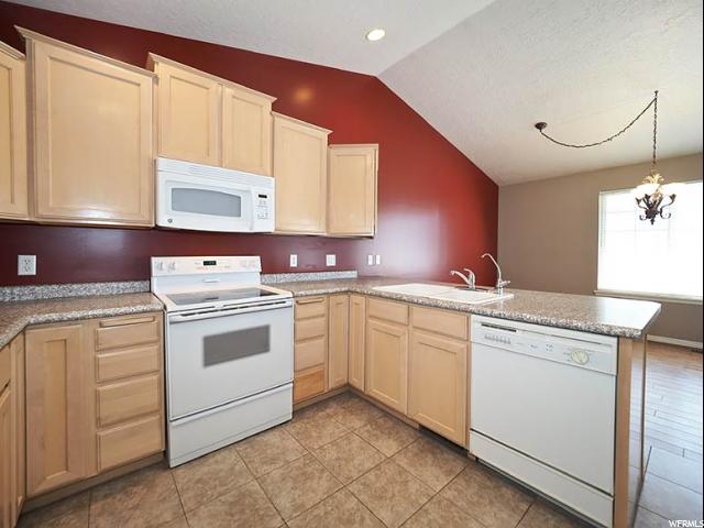 159 W Park Shadows Ct, Bountiful, UT 84010 — photo 10