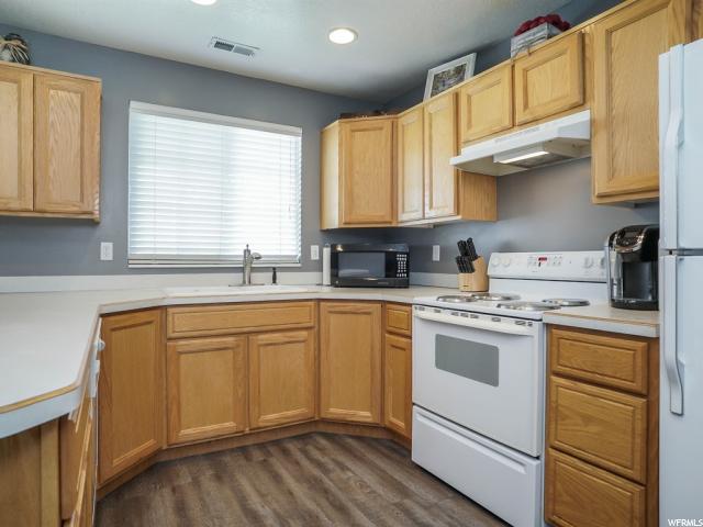 1027 E Sara Ln, Ogden, UT 84404 — photo 9