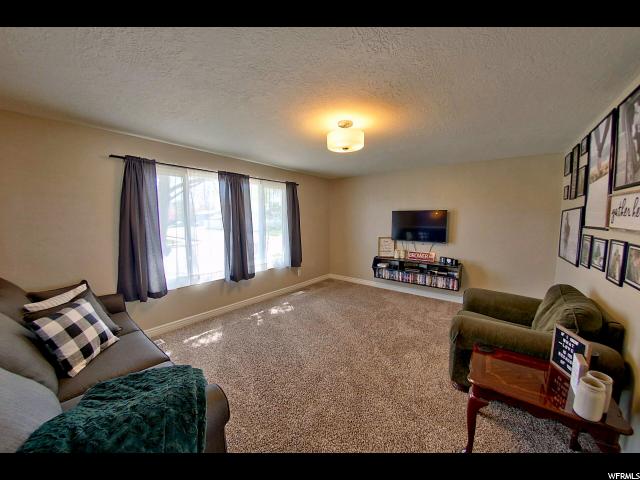 1693 N 1600 W, Clinton, UT 84015 — photo 3