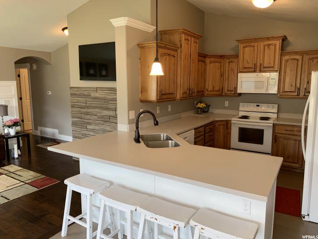 557 S 100 W, Mona, UT 84645 — photo 2