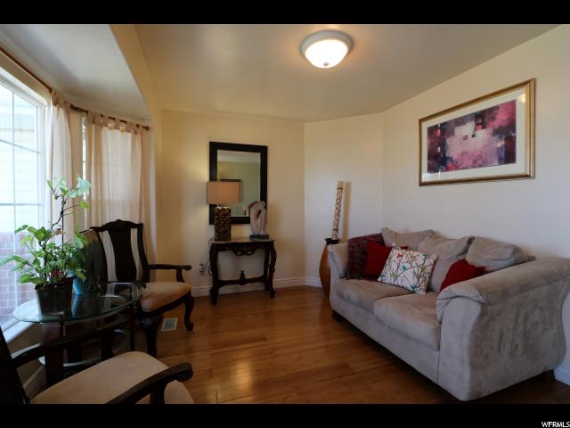 1063 Killarney Dr, Syracuse, UT 84075 — photo 4
