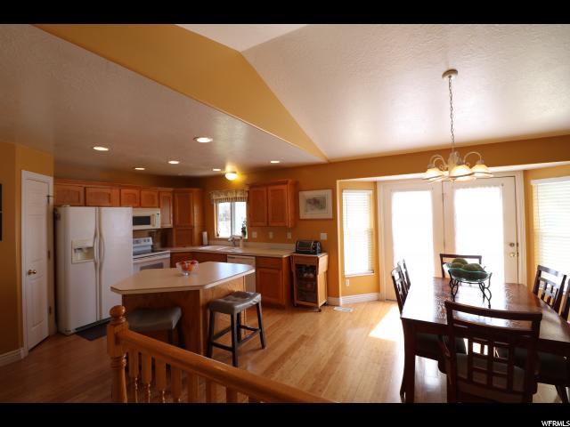 1063 Killarney Dr, Syracuse, UT 84075 — photo 8