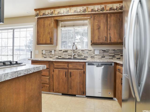 2393 W 4700 S, Roy, UT 84067 — photo 11