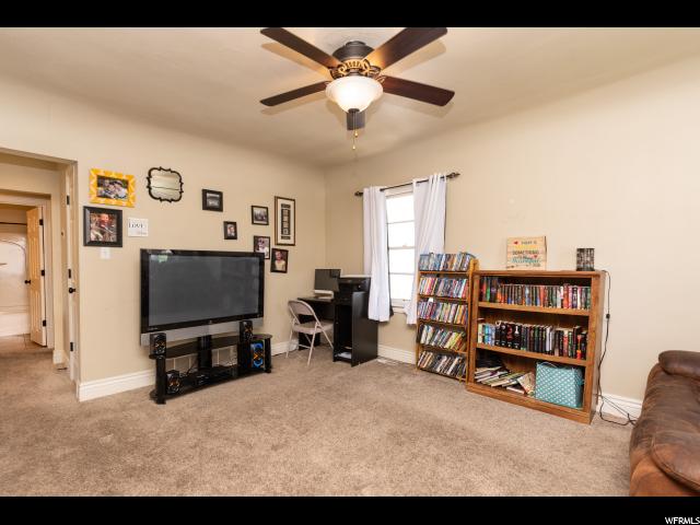 203 E Chimes View Dr S, Ogden, UT 84405 — photo 3