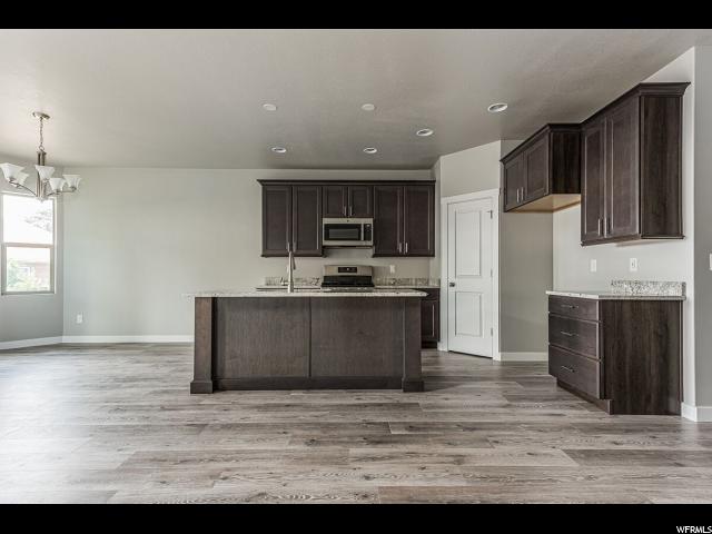165 W 2330 S, Bountiful, UT 84010 — photo 6