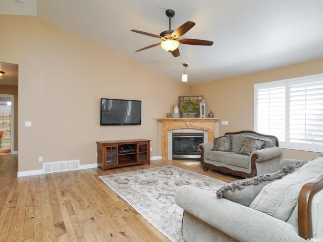 1444 N 1250 W, Clinton, UT 84015 — photo 8