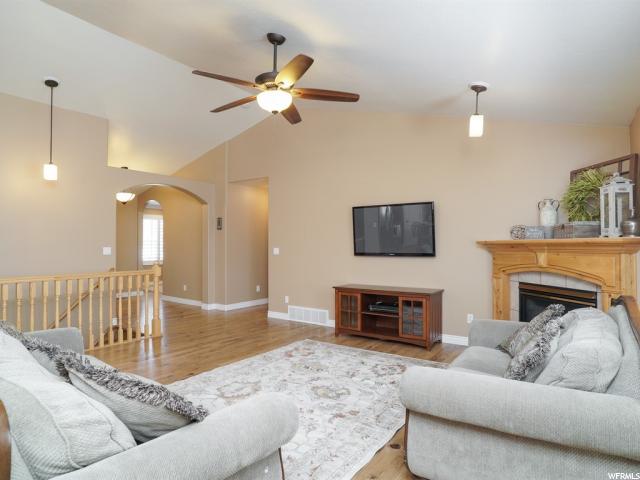1444 N 1250 W, Clinton, UT 84015 — photo 10