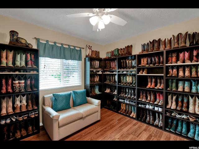 1468 E Snowcreek Dr, Layton, UT 84040 — photo 10
