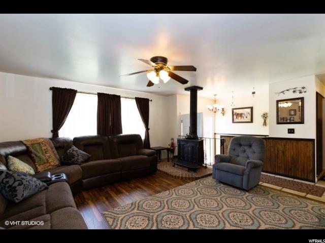 1225 E Violet Dr, Sandy, UT 84094 — photo 2