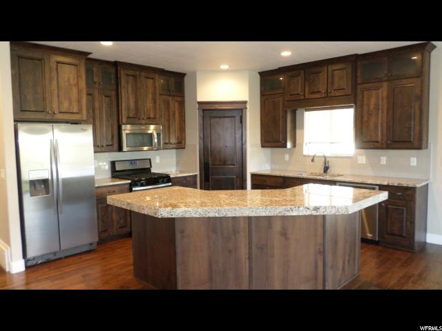 2608 E Thurston Ln, Layton, UT 84040 — photo 12