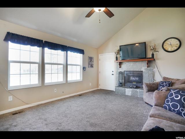 721 W 1300 N, Clinton, UT 84015 — photo 4