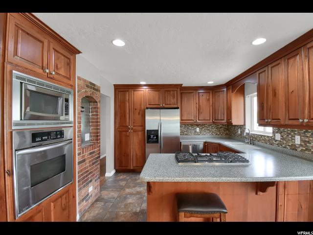 1158 N 3000 E, Layton, UT 84040 — photo 9