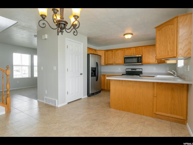 1942 W Pointe Meadow Loop, Lehi, UT 84043 — photo 6