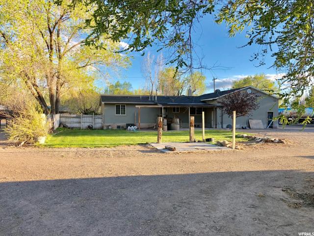 355 E Main St, Elsinore, UT 84724 — photo 6