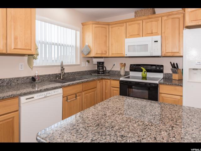449 Garden Dr, Providence, UT 84332 — photo 4