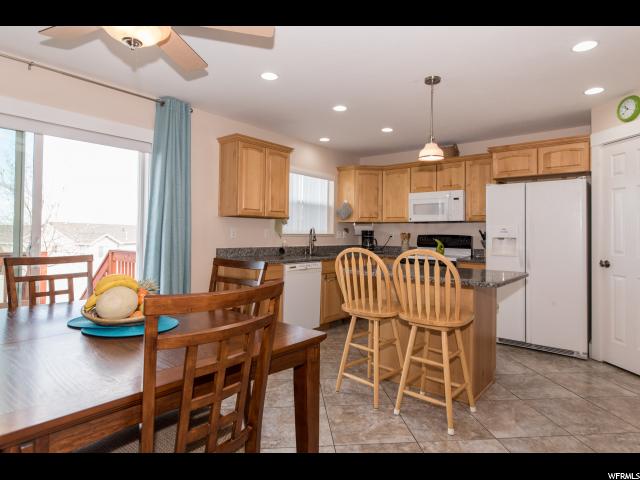 449 Garden Dr, Providence, UT 84332 — photo 3