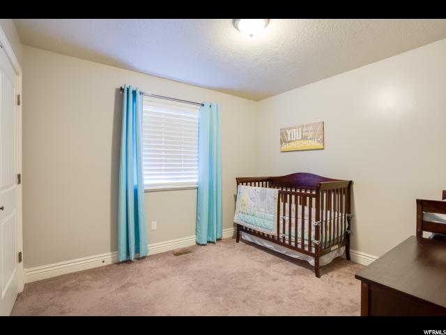 211 W Chase Ln, Centerville, UT 84014 — photo 11
