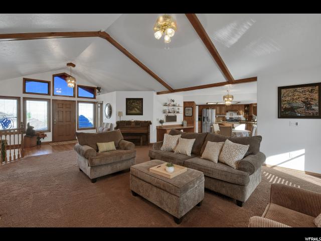 1820 N 3250 E, Layton, UT 84040 — photo 7