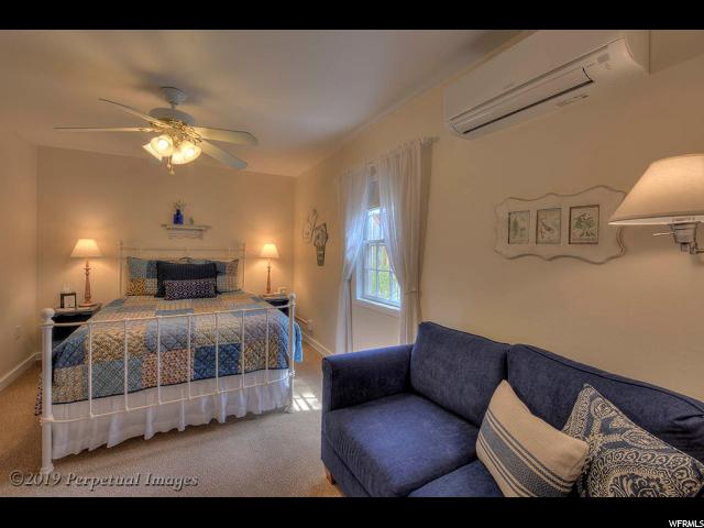 147 N 300 E, Moab, UT 84532 — photo 10