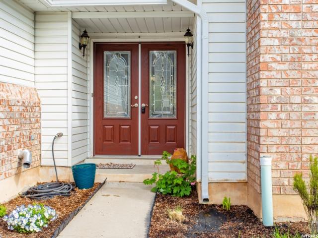 2432 E Oak Ln N, Layton, UT 84040 — photo 2