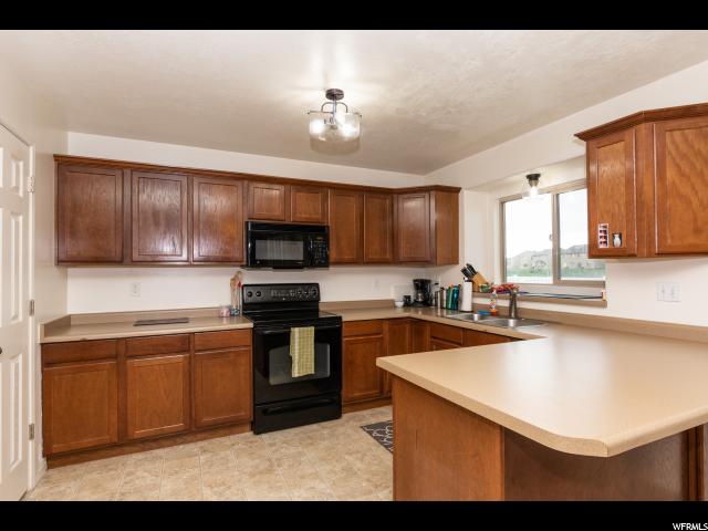 108 W 1675 N, Layton, UT 84041 — photo 6