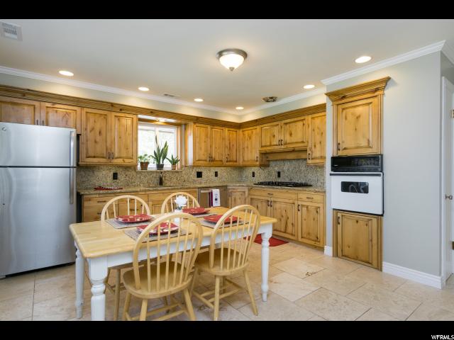 5463 S 2300 W, Roy, UT 84067 — photo 4
